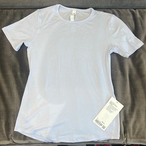Lululemon Hold Tight Short Sleeve Top - Size 8 Blissful Blue